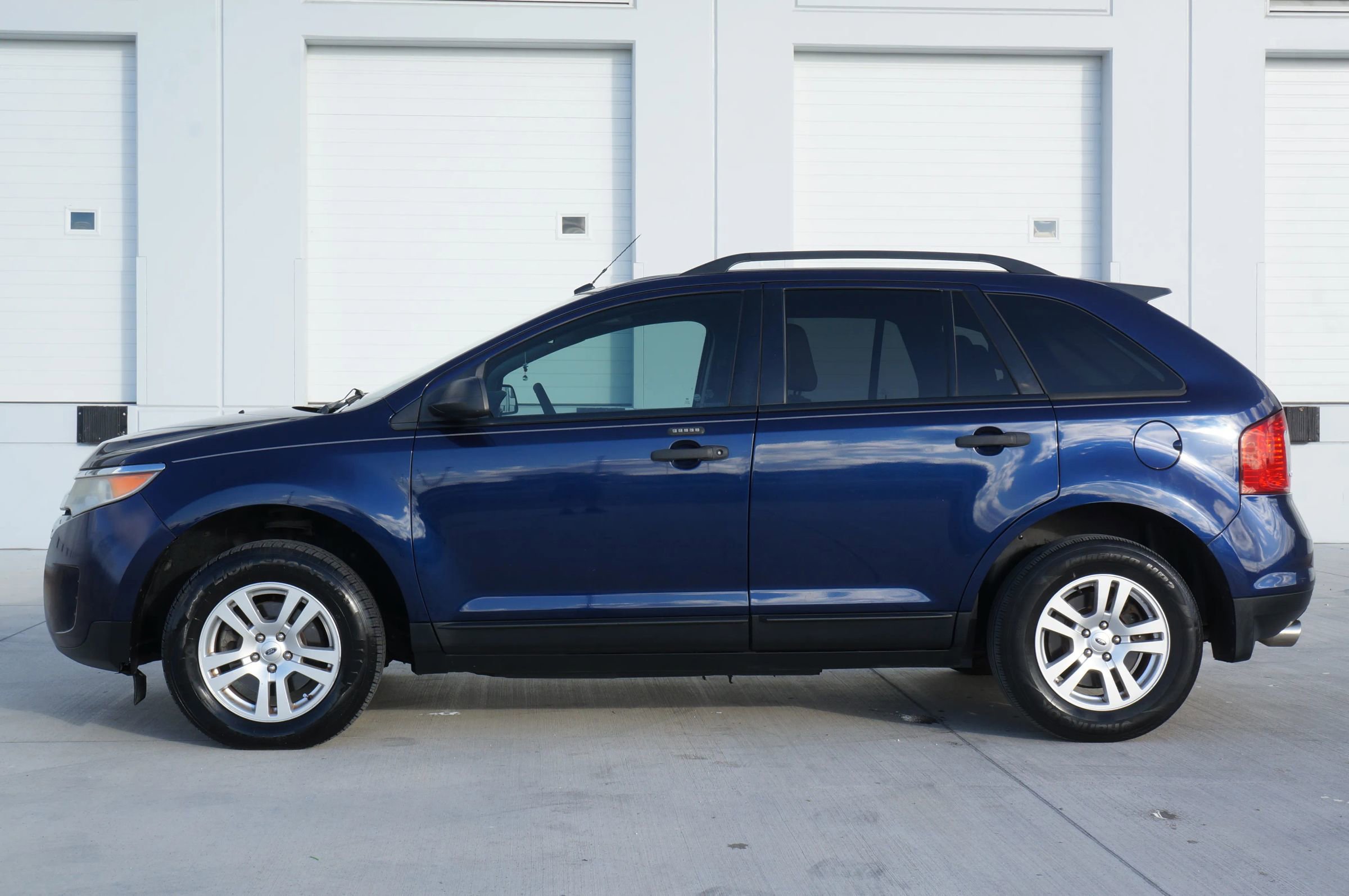 Used 2011 Ford Edge SE w/ 101A Rapid Spec Order Code image 8