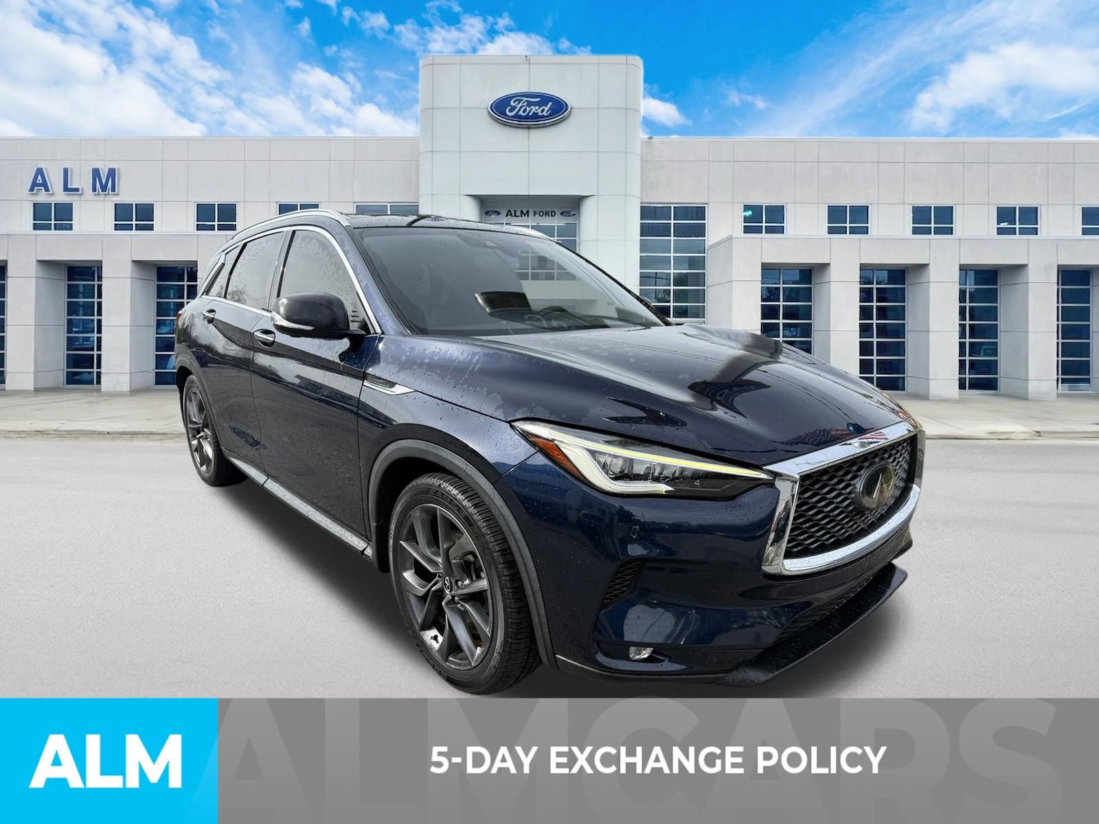 Used 2019 INFINITI QX50 Essential w/ Sensory Package image 3