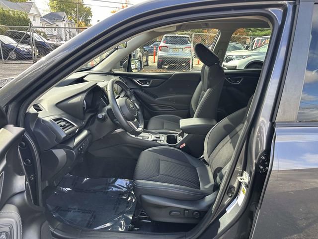 Used 2022 Subaru Forester Premium image 16
