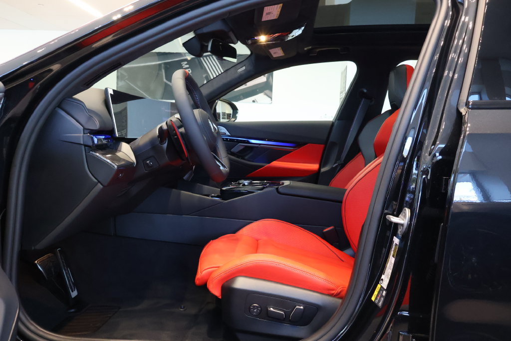 New 2027 BMW M5 Touring AWD/4WD image 6