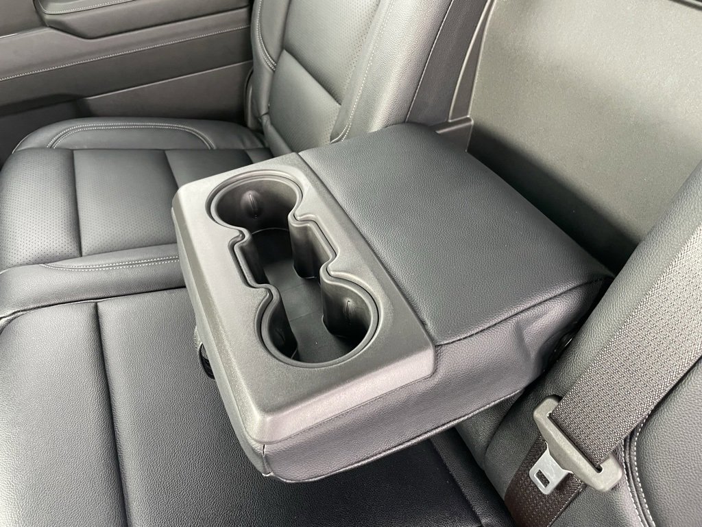 Used 2024 GMC Sierra 1500 Elevation image 59