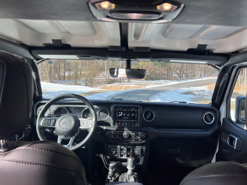 Certified 2023 Jeep Wrangler Unlimited Sahara w/ Cold Weather Group image 10