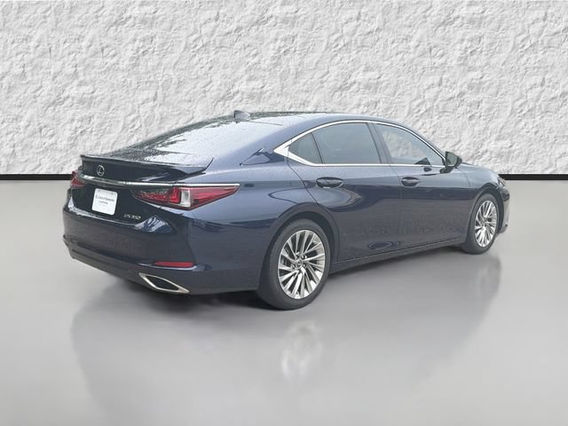 Certified 2022 Lexus ES 350 Ultra Luxury w/ Accessory Package 2 FWD image 3