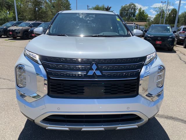 Used 2024 Mitsubishi Outlander SE AWD/4WD image 8