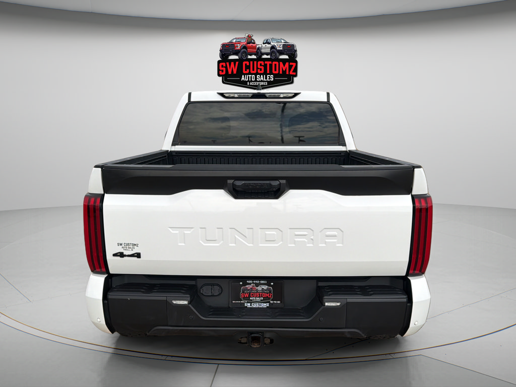 Used 2022 Toyota Tundra SR5 w/ SR5 Convenience Package AWD/4WD image 6