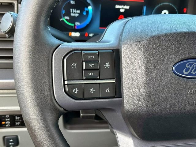 Used 2025 Ford F150 Lightning XLT image 16