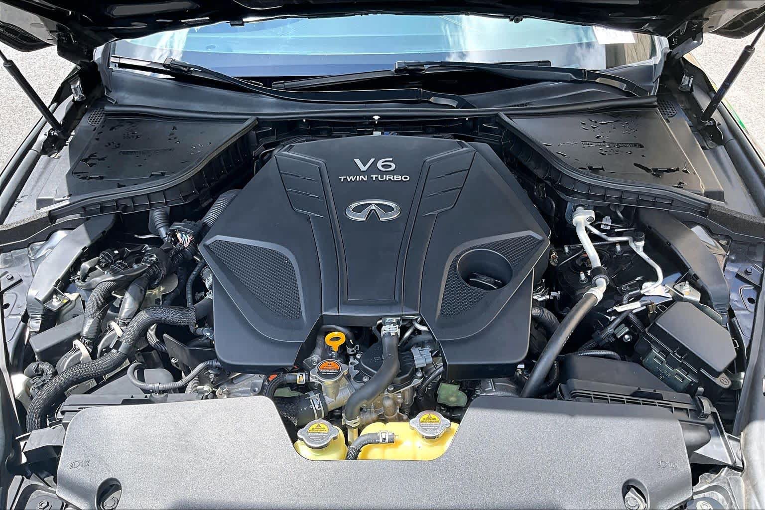 Used 2019 INFINITI Q50 Luxe w/ Essential Package (3.0T Luxe) RWD image 32