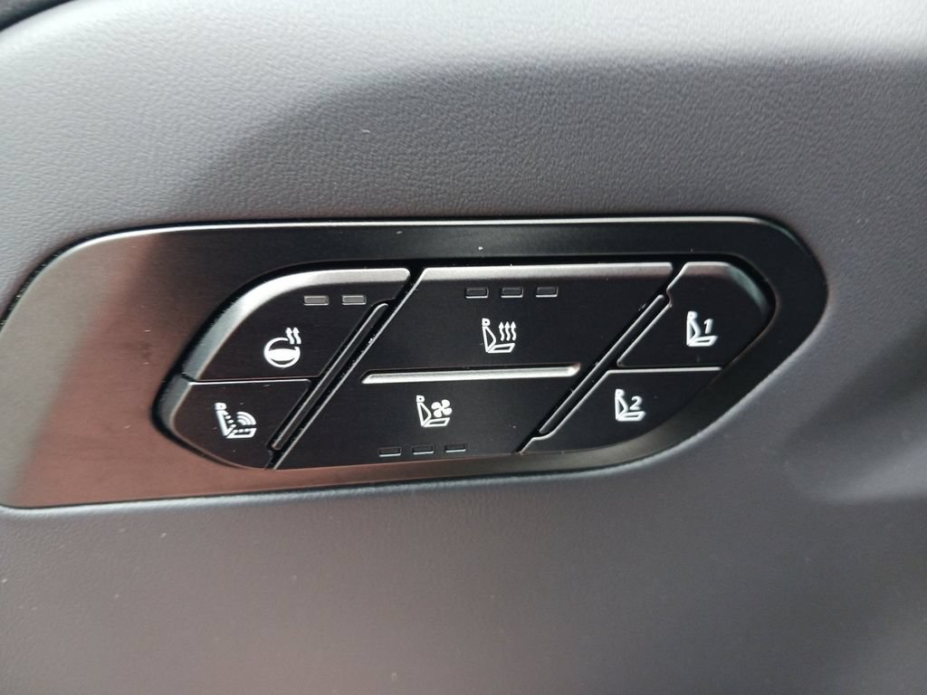 Used 2027 Kia Telluride SX Prestige X-Pro AWD/4WD image 26