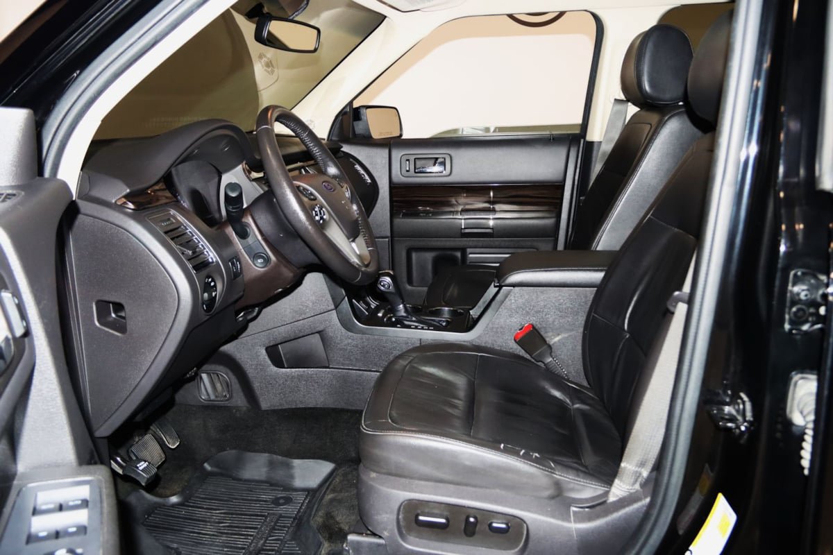 Used 2018 Ford Flex SEL w/ Equipment Group 202A FWD image 29