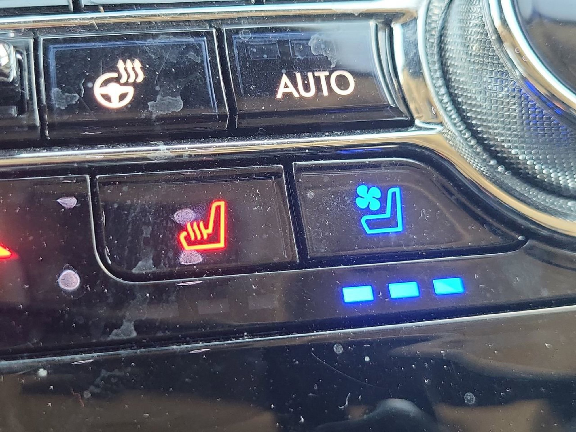 Used 2020 Lincoln Corsair Reserve w/ Elements Package image 23