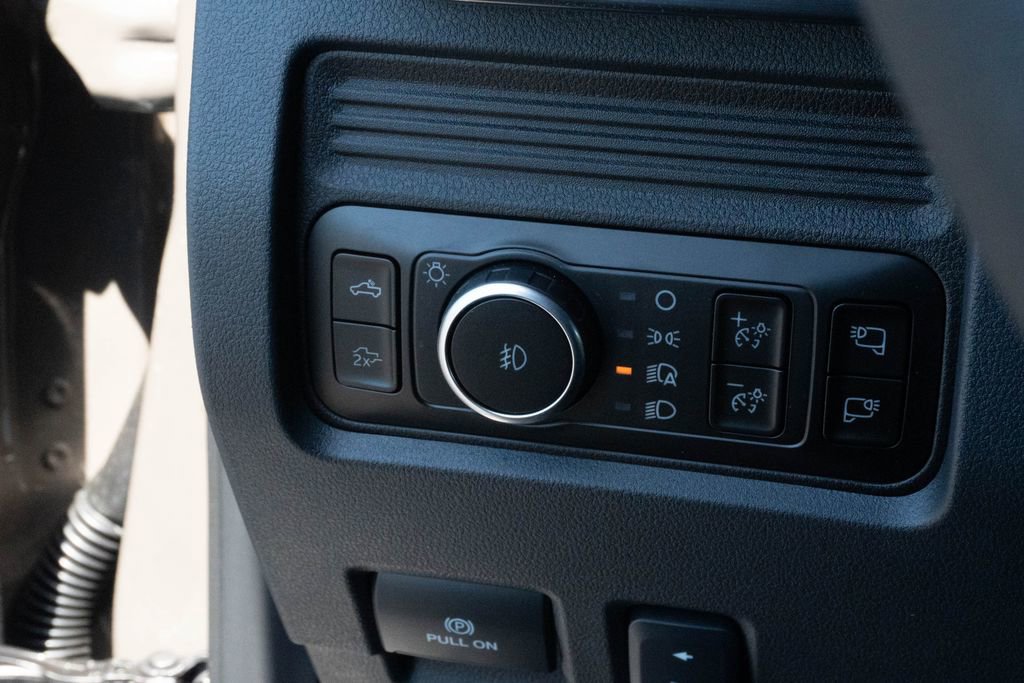 New 2026 Ford F250 Lariat image 26