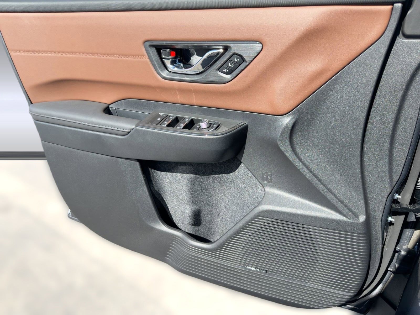 New 2026 Subaru Outback Touring XT image 13