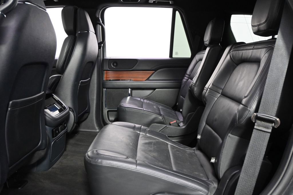 Certified 2023 Lincoln Navigator Reserve AWD/4WD image 22
