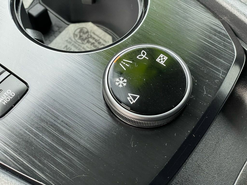 Certified 2023 Nissan Rogue SV AWD/4WD image 27