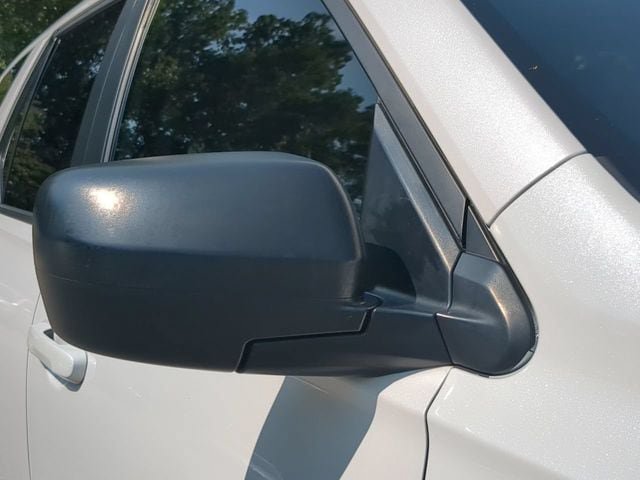 Used 2023 Honda Pilot LX image 11