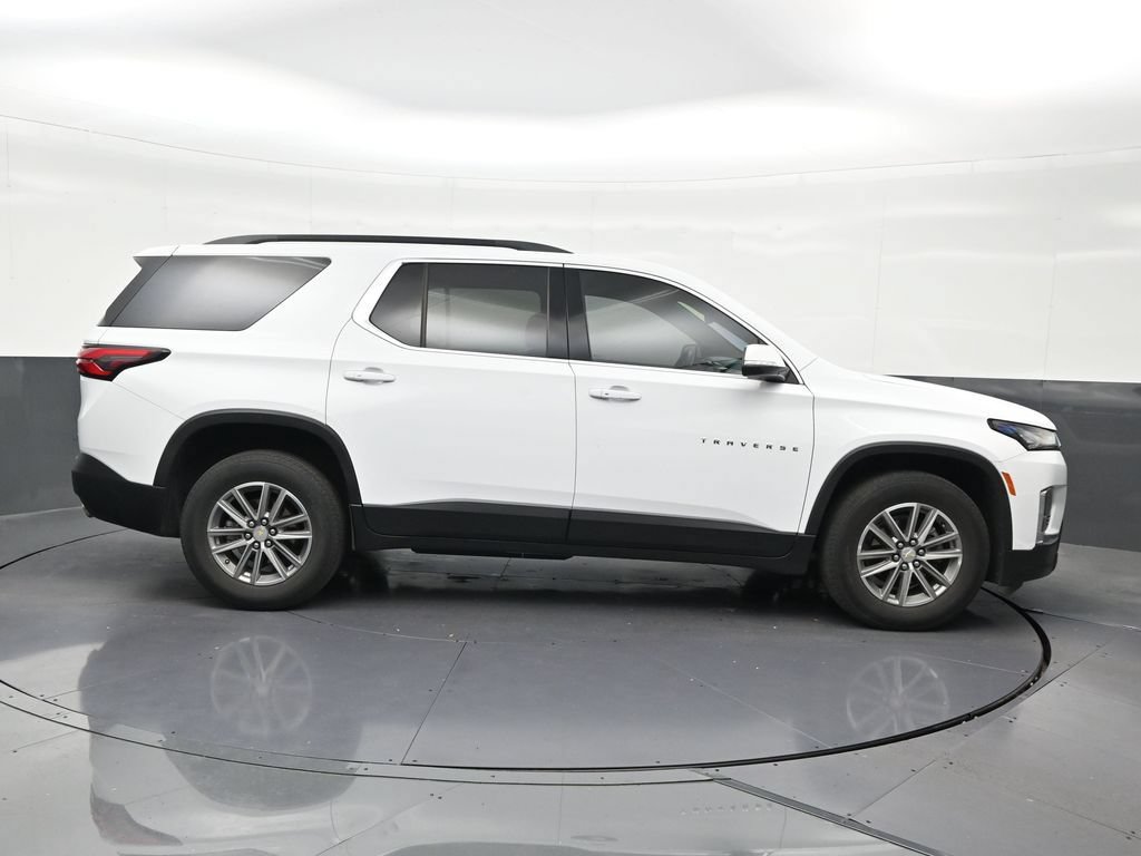 Used 2023 Chevrolet Traverse LT FWD image 7