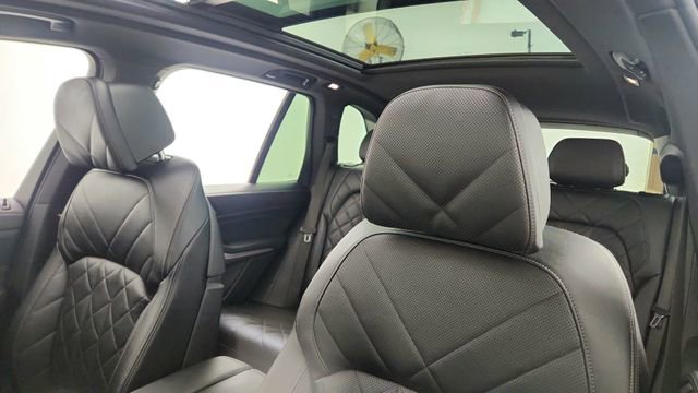 Used 2024 BMW X5 sDrive40i image 35
