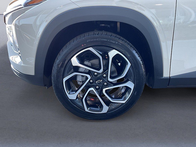 New 2026 Chevrolet Trax RS w/ Sunroof Package image 15