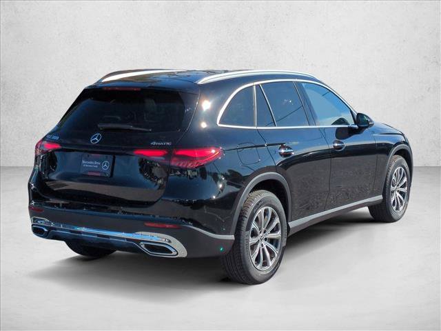 New 2026 Mercedes-Benz GLC 300 4MATIC image 2