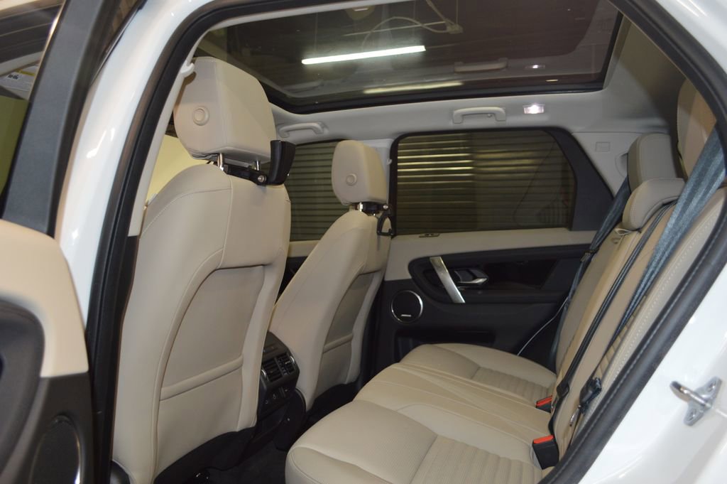 Used 2025 Land Rover Discovery Sport S image 35