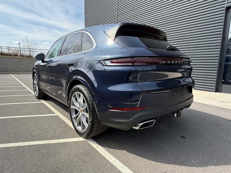 New 2026 Porsche Cayenne AWD/4WD image 3