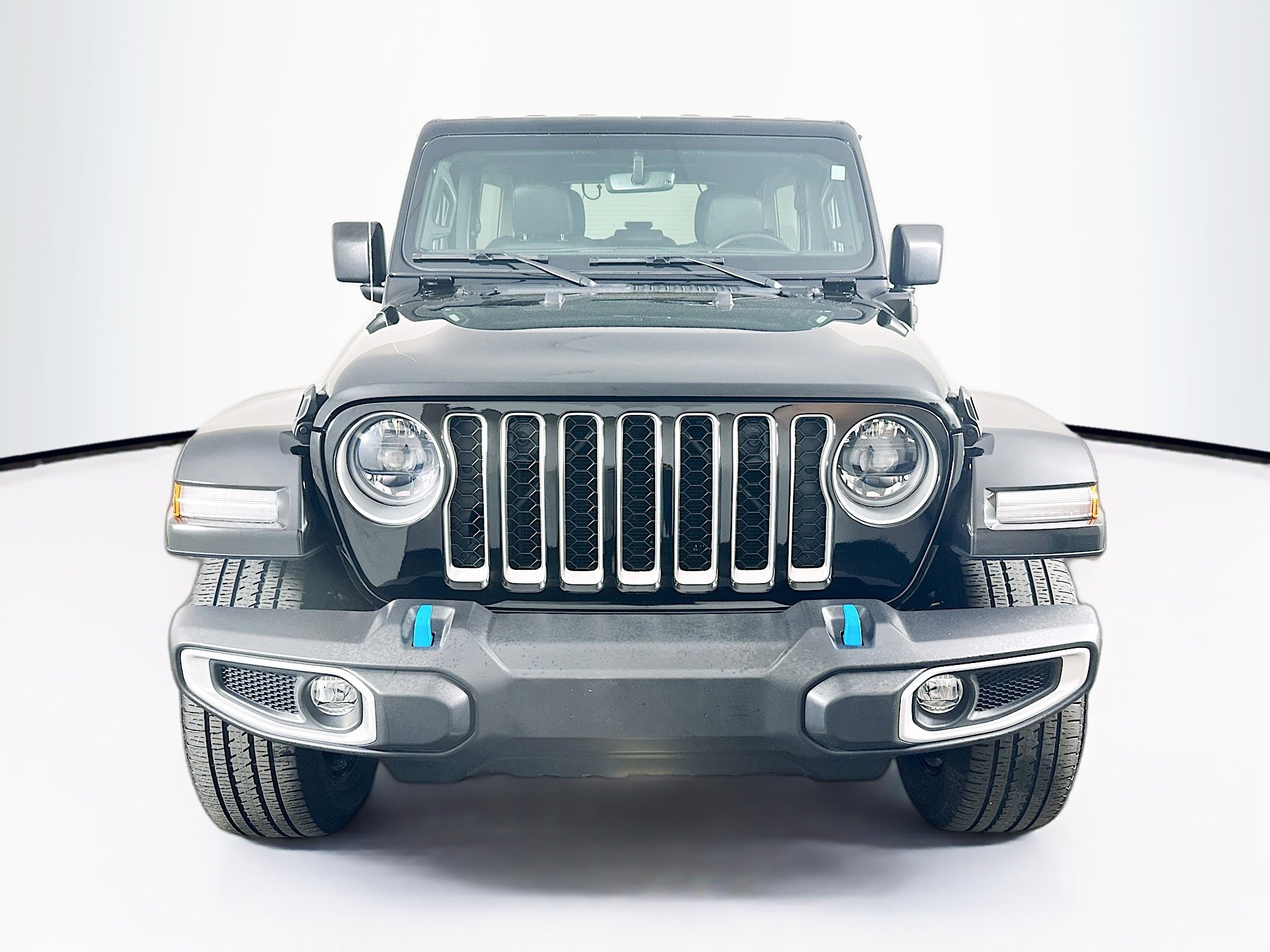 Used 2023 Jeep Wrangler Sahara w/ Cold Weather Group image 2