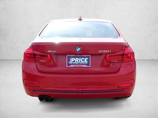 Used 2017 BMW 330i xDrive 330i xDrive video 3