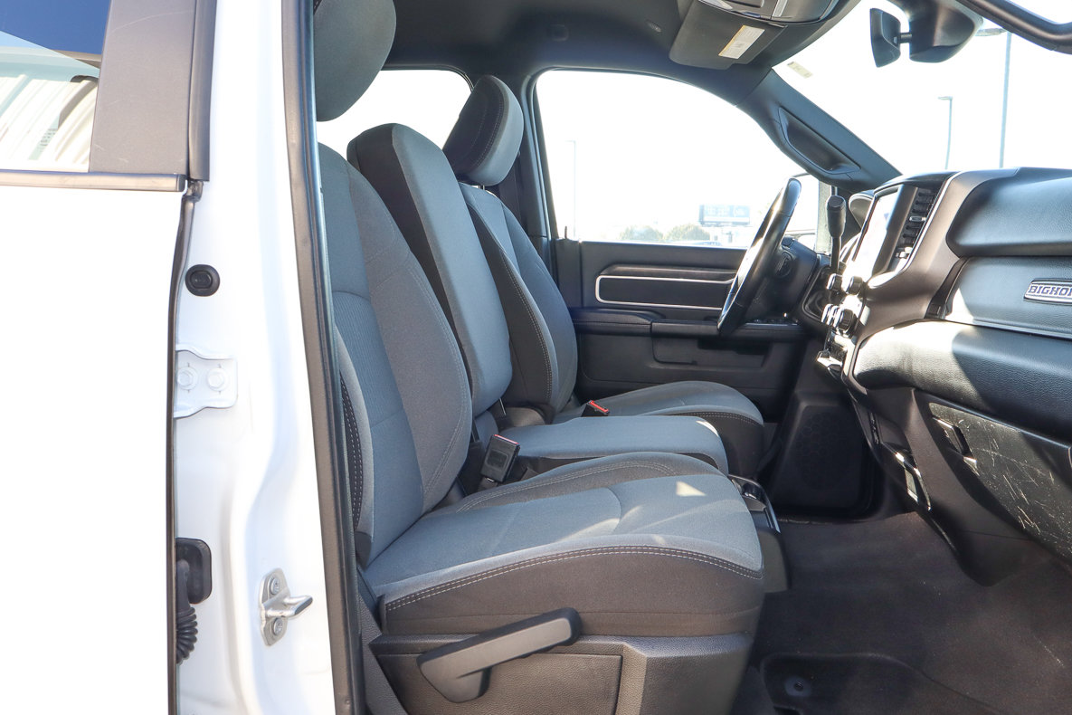 Used 2024 RAM 2500 Big Horn AWD/4WD image 26