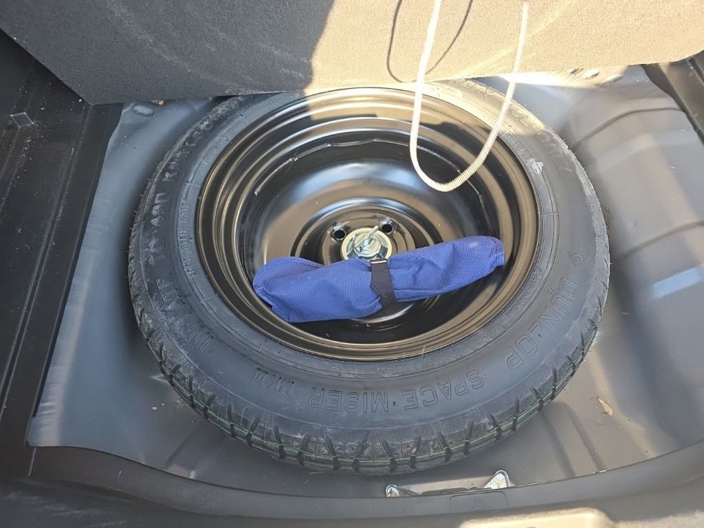 Used 2012 Honda Fit image 34