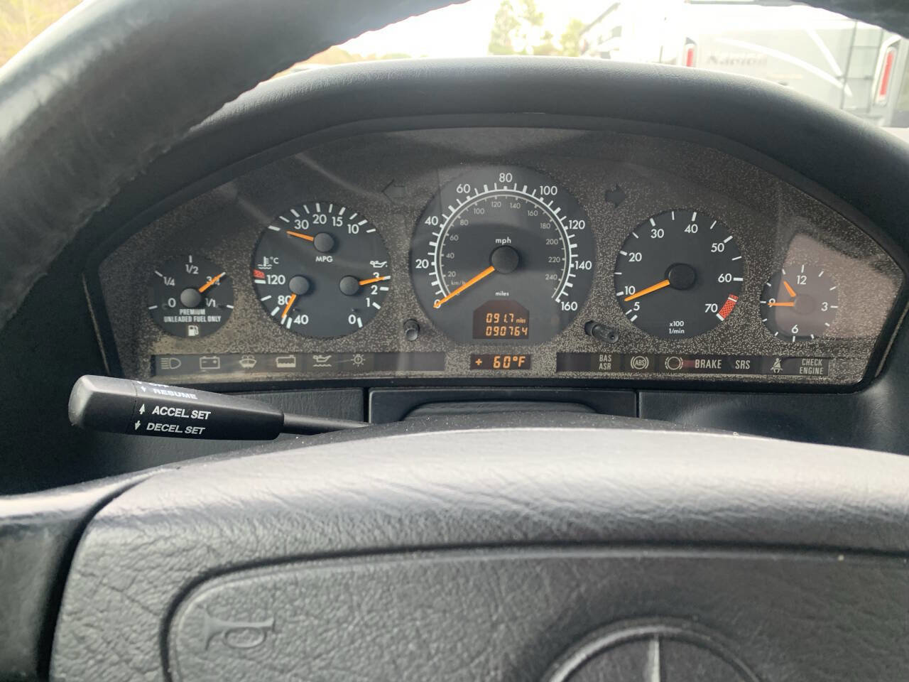 Used 1999 Mercedes-Benz S 320 image 33