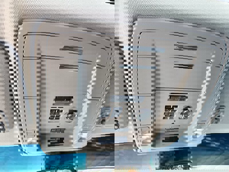 Used 2018 Chevrolet Tahoe Premier AWD/4WD image 44