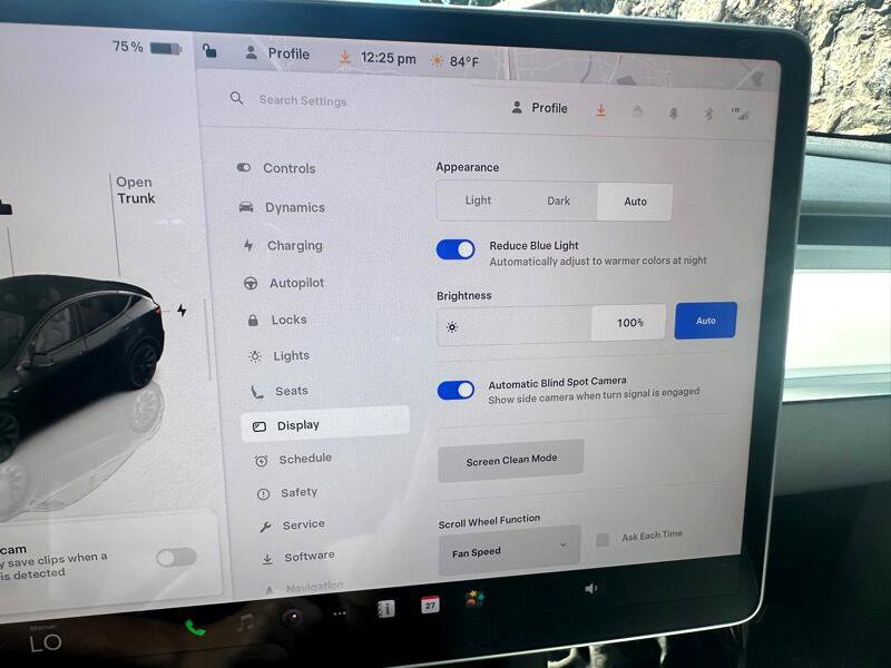 Used 2024 Tesla Model Y Long Range image 40