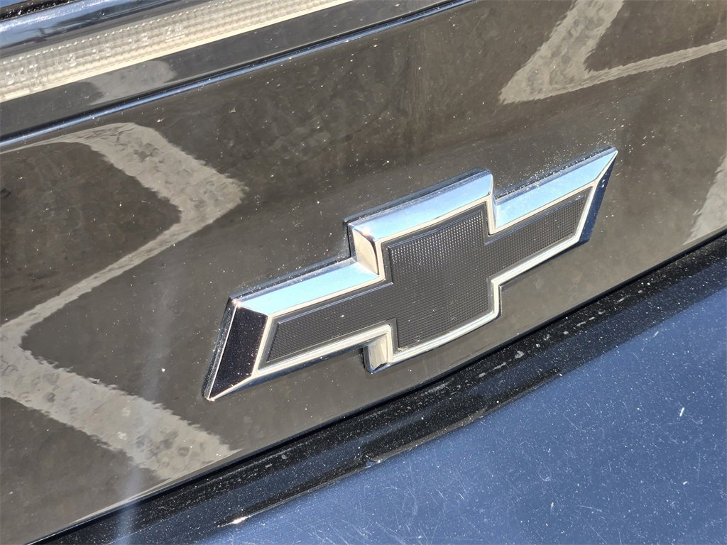 Used 2023 Chevrolet Camaro LT w/ RS Package image 12