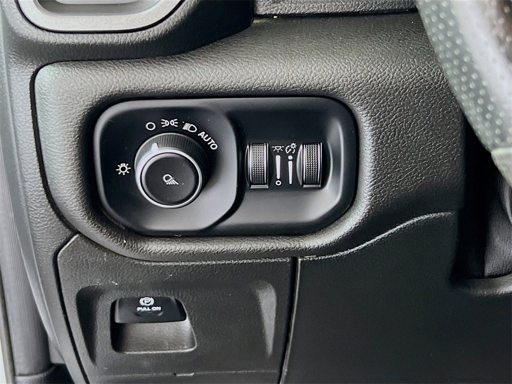Used 2019 RAM 1500 Tradesman w/ Trailer Tow Group image 19