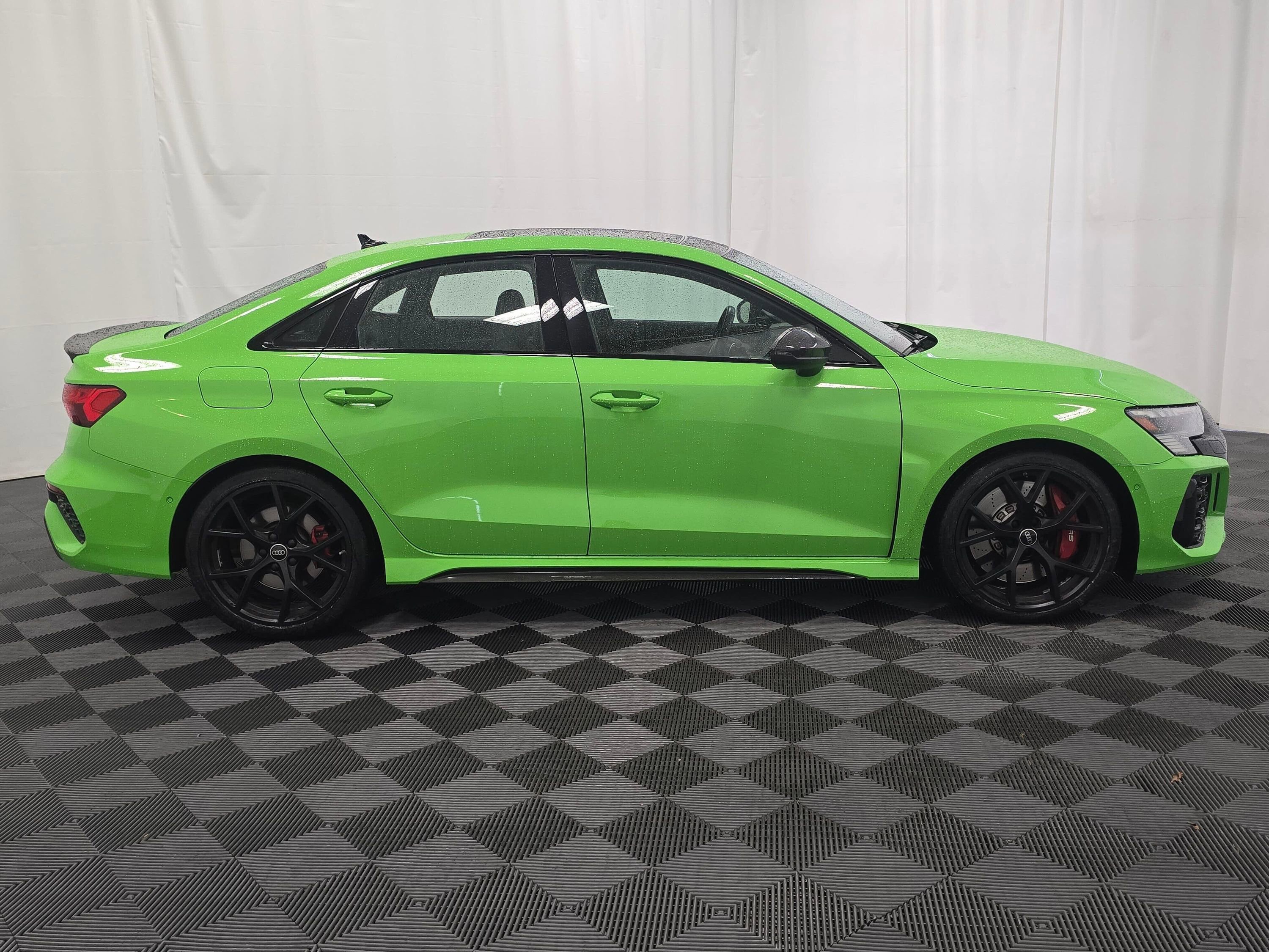 Used 2024 Audi RS 3 w/ Carbon Package image 7