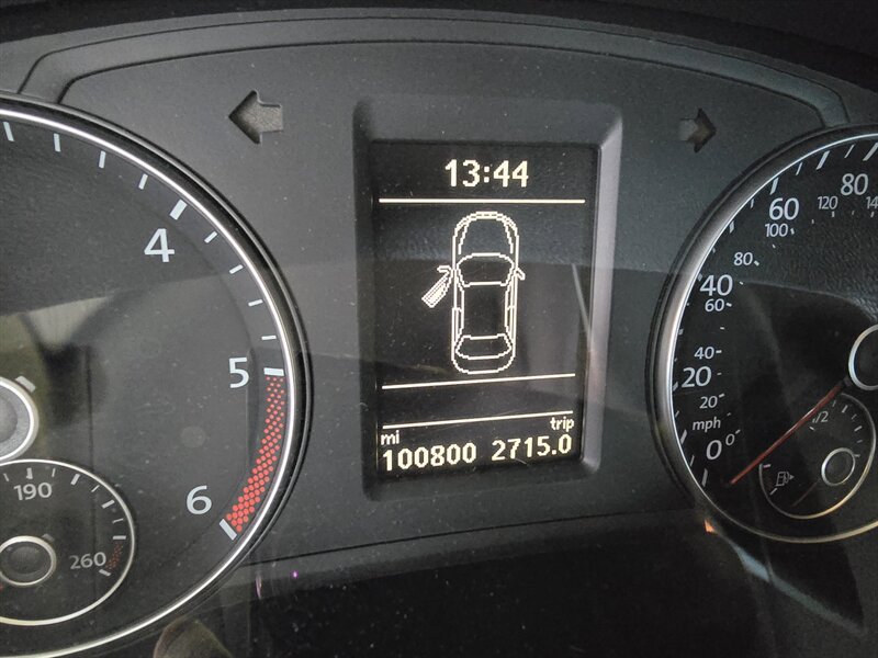 Used 2013 Volkswagen Passat TDI SE FWD image 19