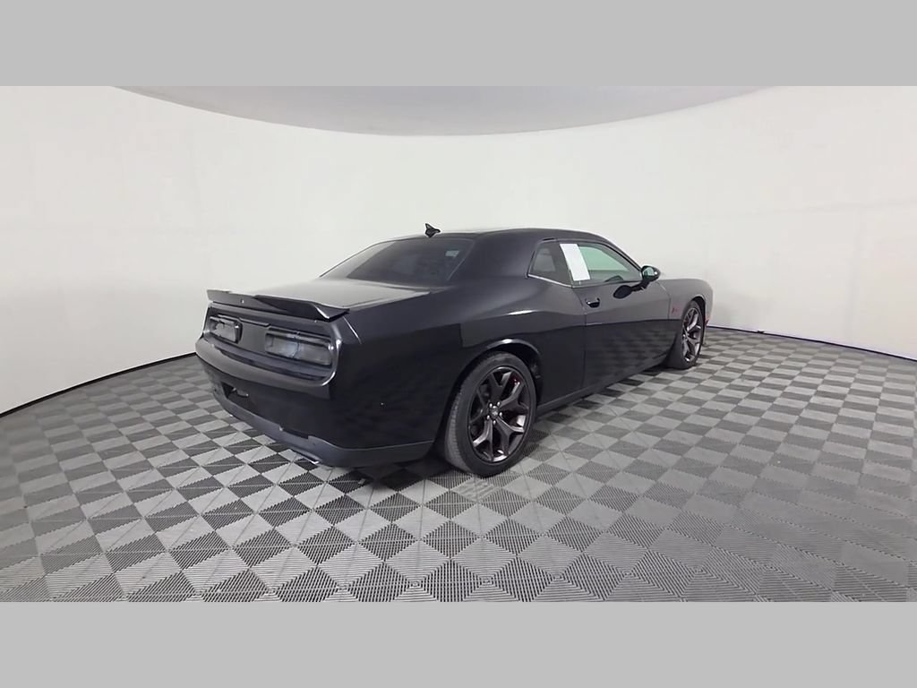 Used 2018 Dodge Challenger R/T Plus RWD image 38