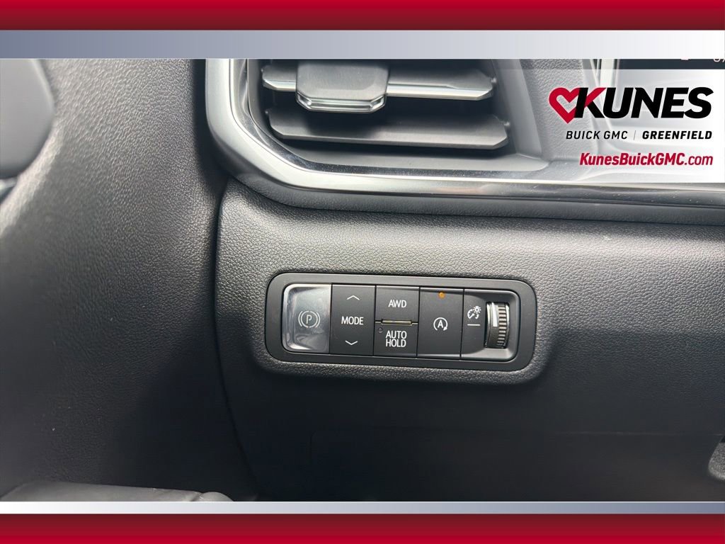 New 2026 GMC Terrain Elevation image 24