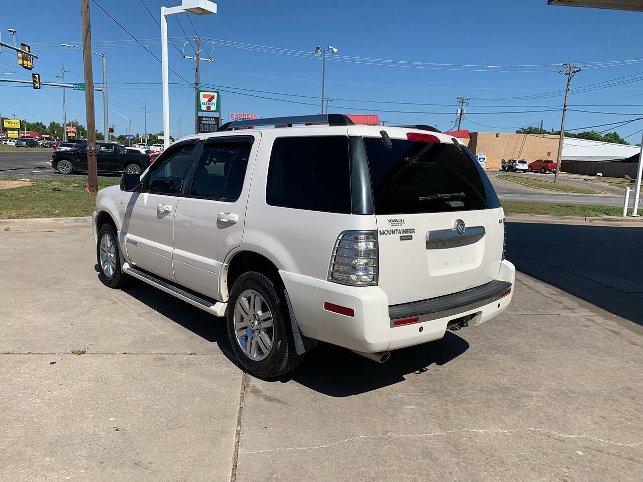 Used 2008 Mercury Mountaineer Premier AWD/4WD image 5