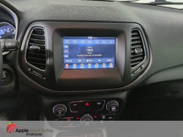 Used 2017 Jeep Compass Latitude w/ Popular Equipment Group AWD/4WD image 19