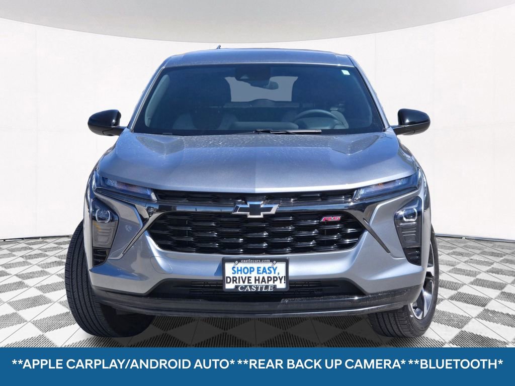 Used 2024 Chevrolet Trax RS w/ Driver Confidence Package FWD image 4