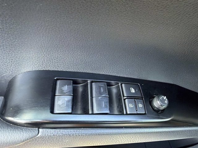 Used 2025 Toyota Camry LE FWD image 8