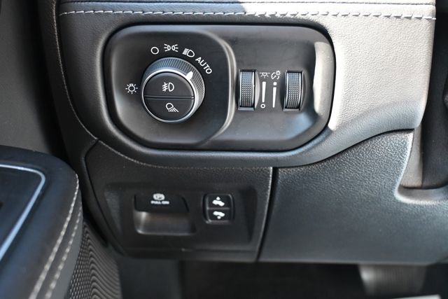 Used 2021 RAM 1500 Limited w/ Night Edition image 39