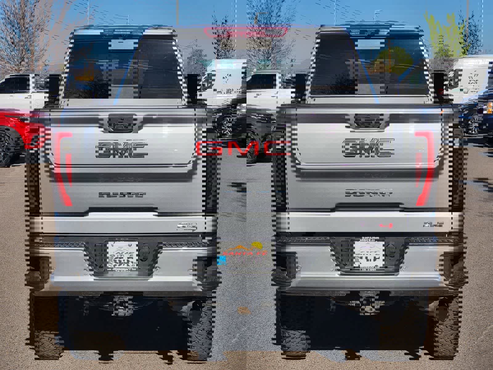 Used 2025 GMC Sierra 2500 AT4 w/ AT4 Premium Plus Package image 6