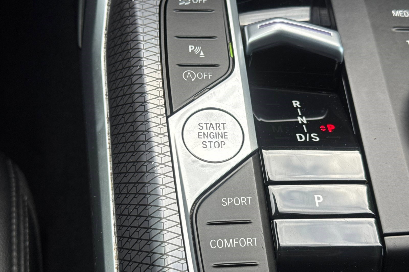 Used 2025 BMW 430i Convertible image 33