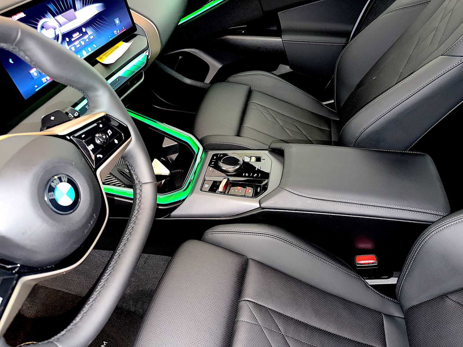 Certified 2025 BMW X3 xDrive30 w/ Premium Package AWD/4WD image 18