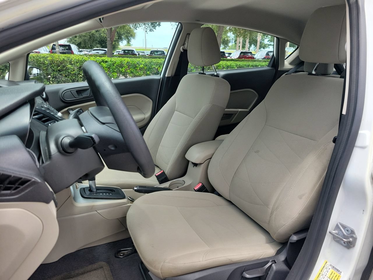 Used 2018 Ford Fiesta SE FWD image 16