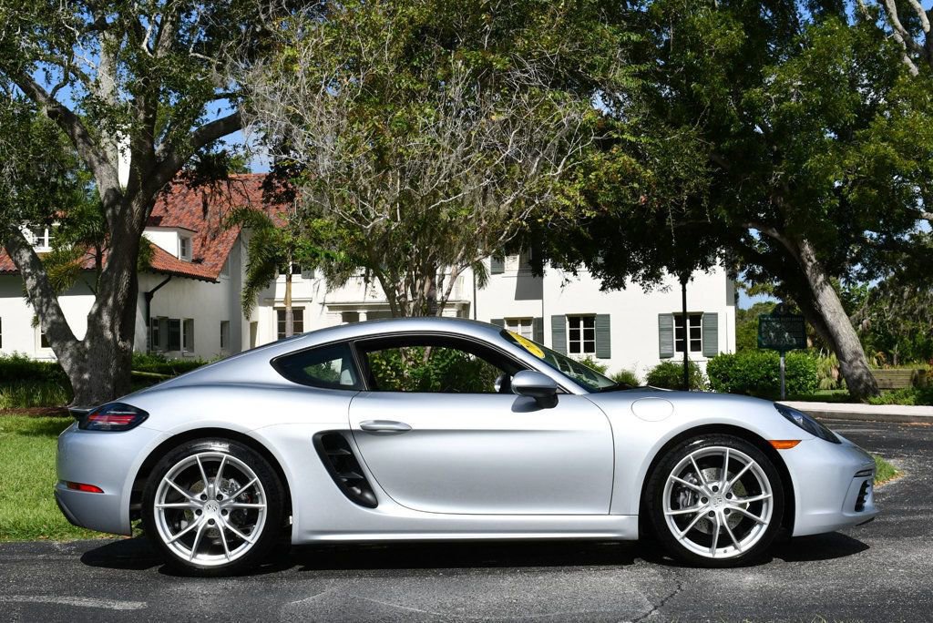 Used 2018 Porsche 718 Cayman RWD image 31