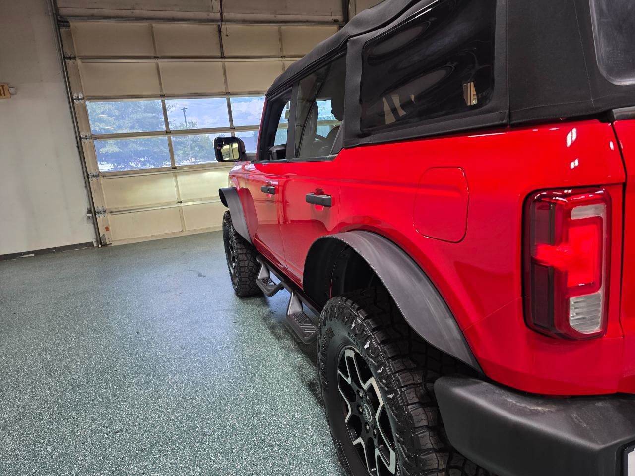 Used 2023 Ford Bronco 4-Door AWD/4WD image 10