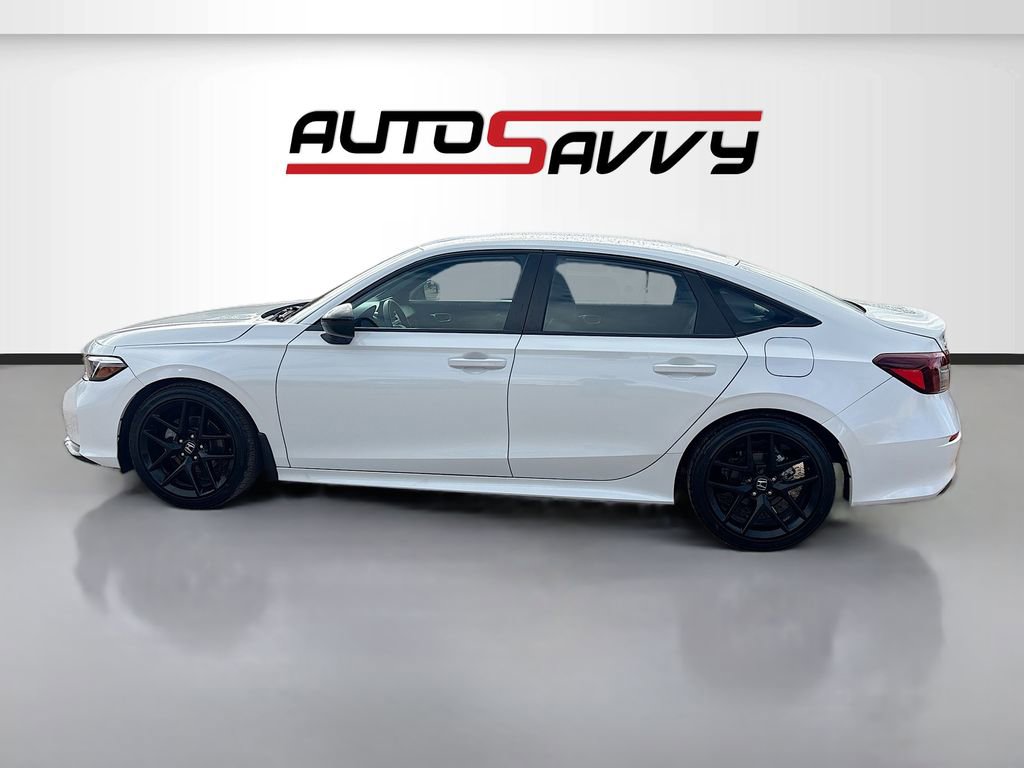 Used 2025 Honda Civic Sport image 4